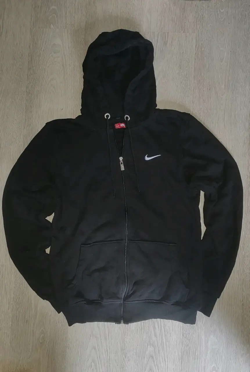 Polerón negro con capucha Nike - miniatura 1