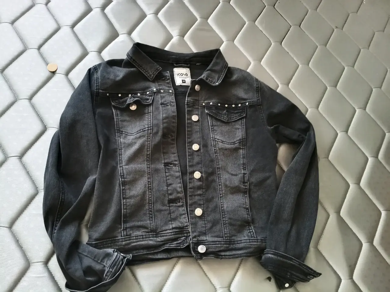 Chaqueta de mezclilla desgastada - miniatura 3