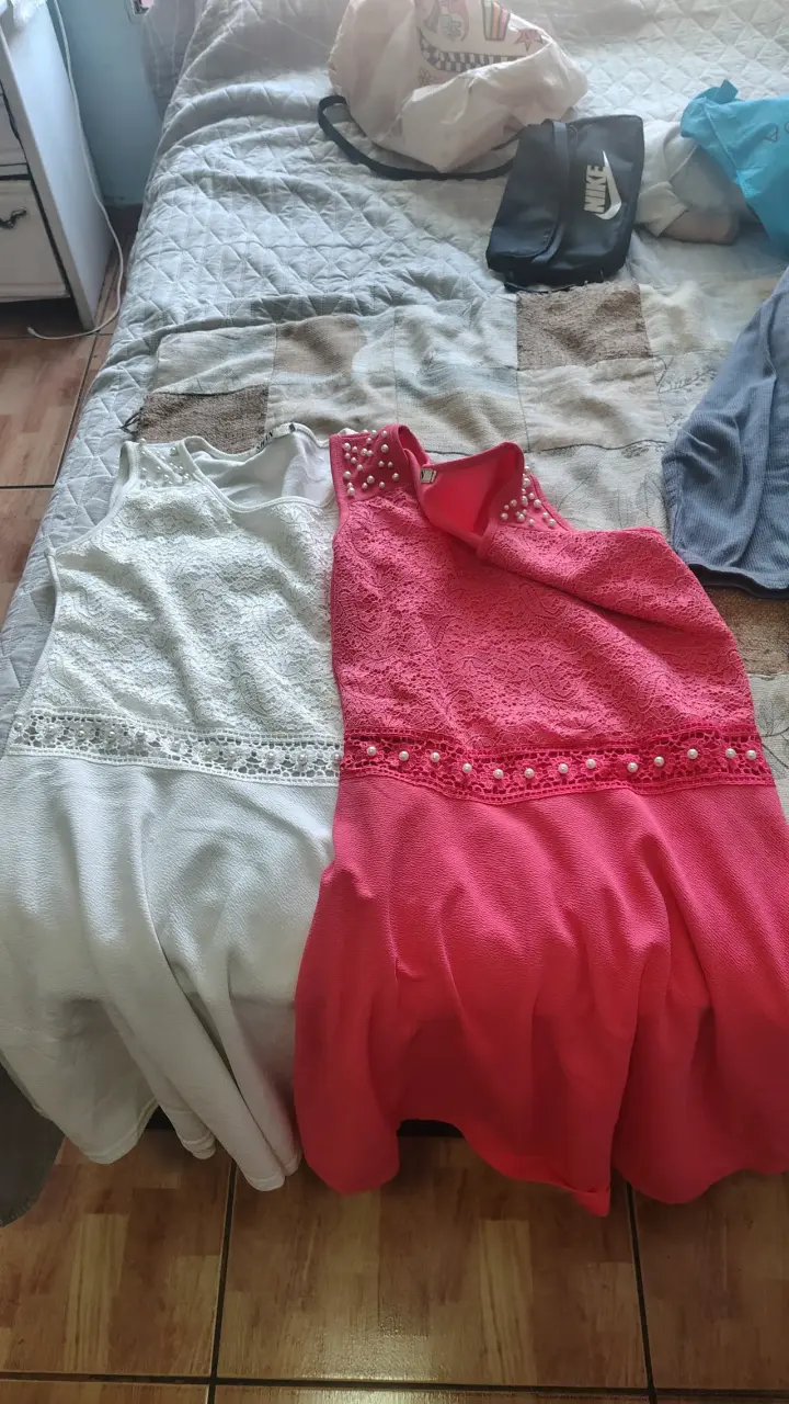 Vendo vestido blanco y rosa de  niña  talla 16 - miniatura 2