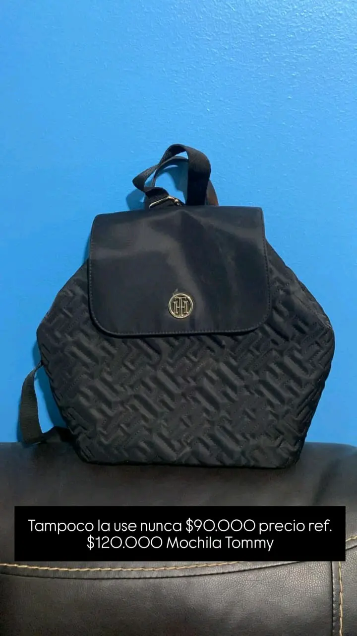 Mochila negra Tommy Hilfiger