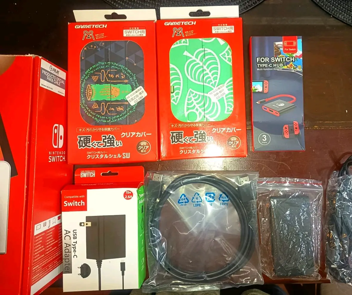 Nintendo Switch OLED con accesorios - miniatura 6