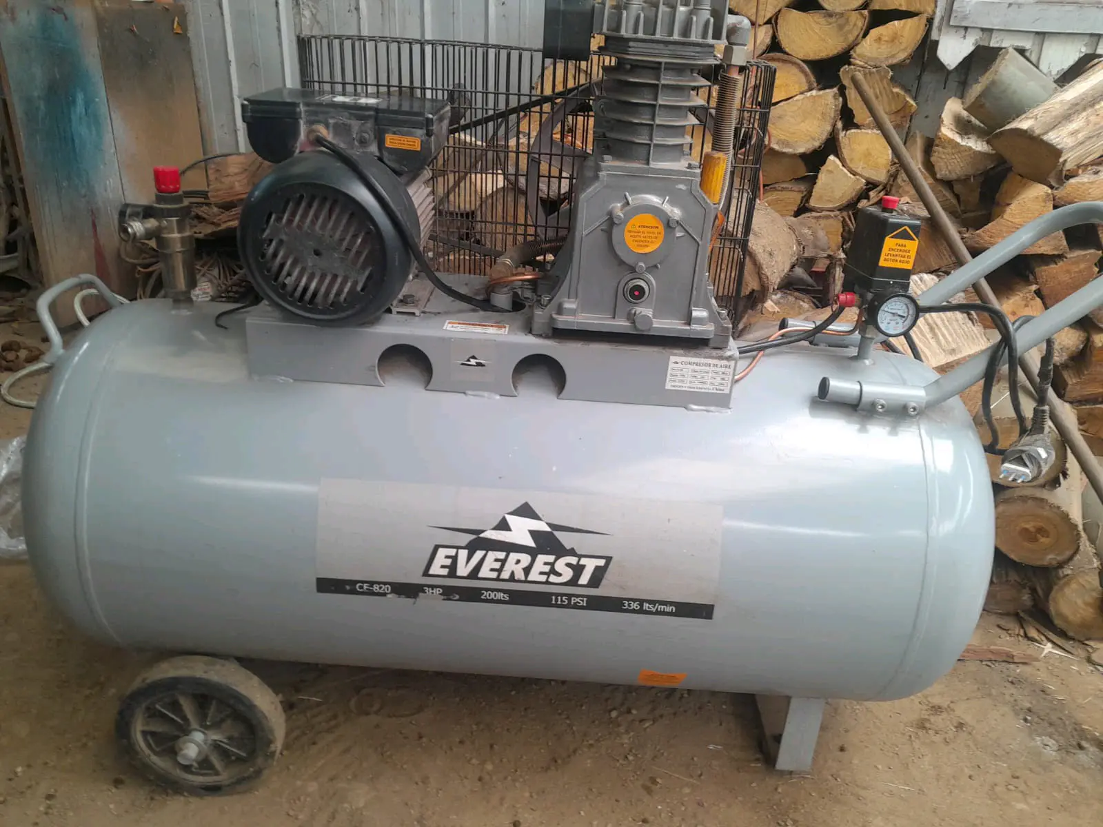 Compresor de aire Everest 3HP - miniatura 1