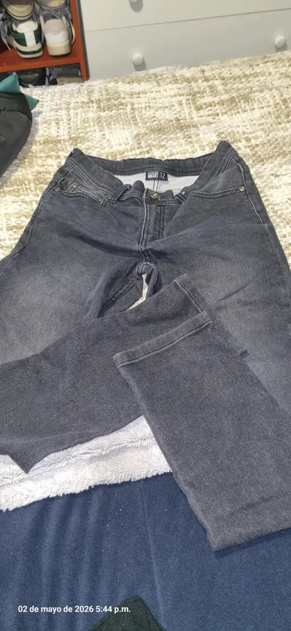 Jeans gris oscuros talla 12 - miniatura 1