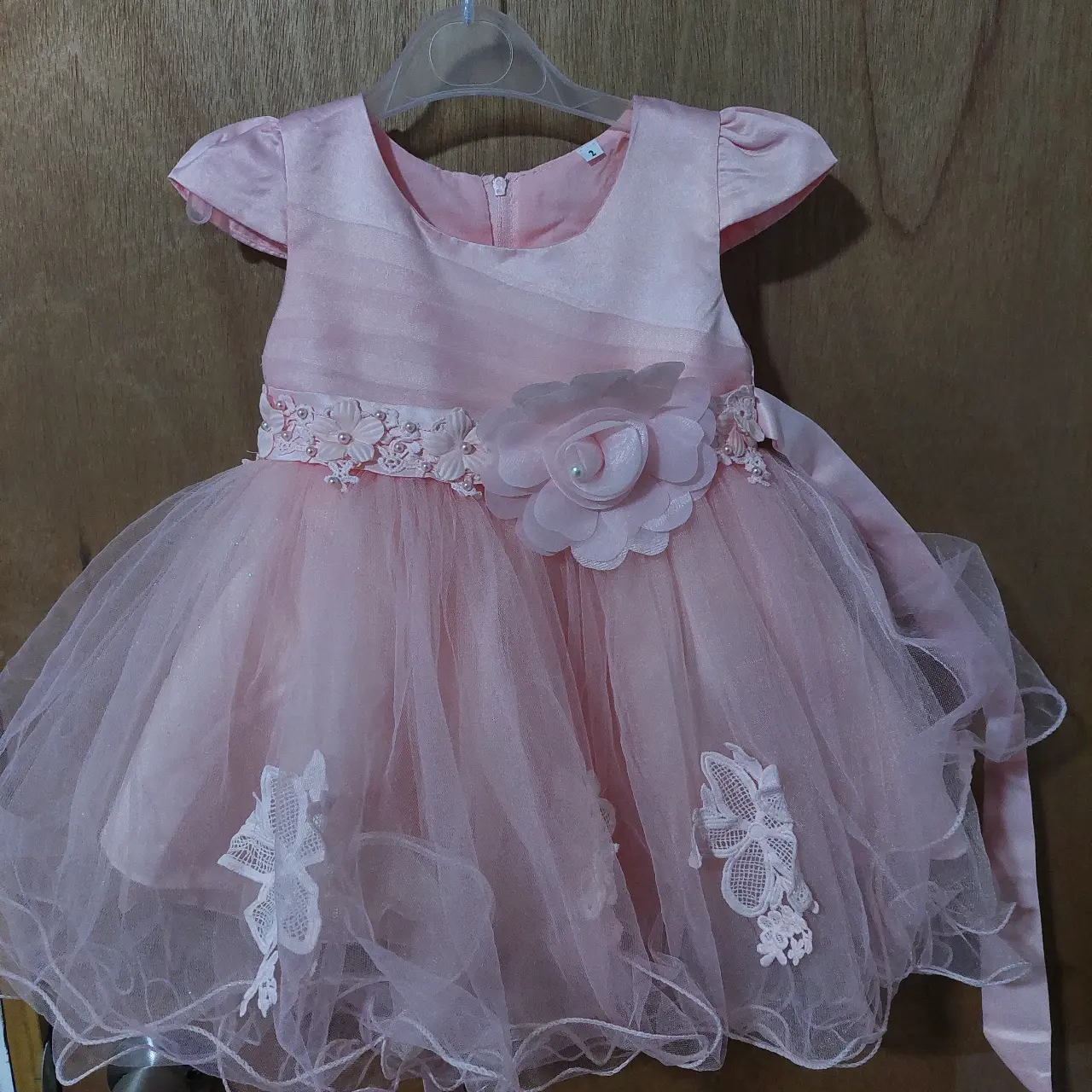 Vestido de niña rosa elegante - miniatura 4