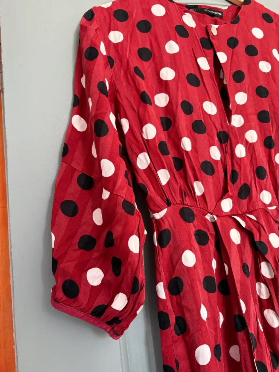 Vestido rojo lunares - miniatura 4