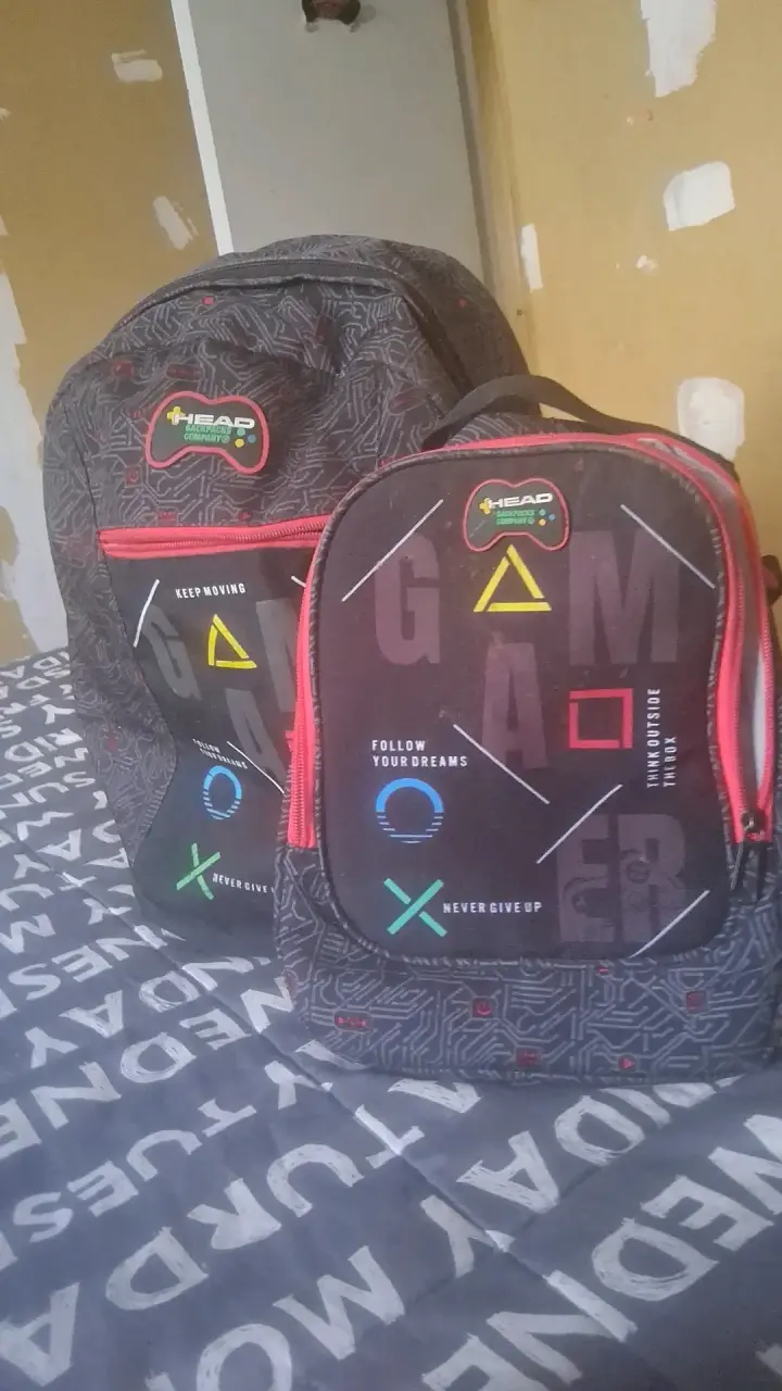 Set de mochilas gamer negras