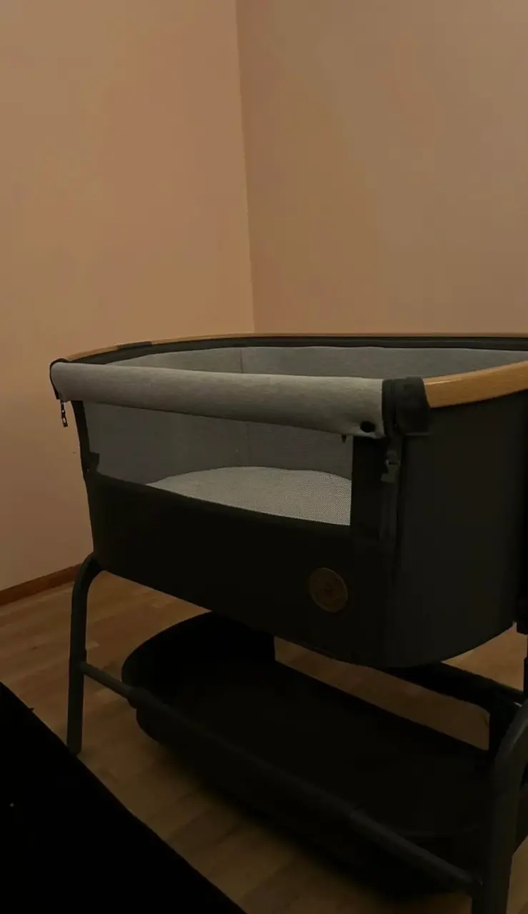 Cuna Colecho Lora Essential Gray Maxi Cosi - miniatura 1