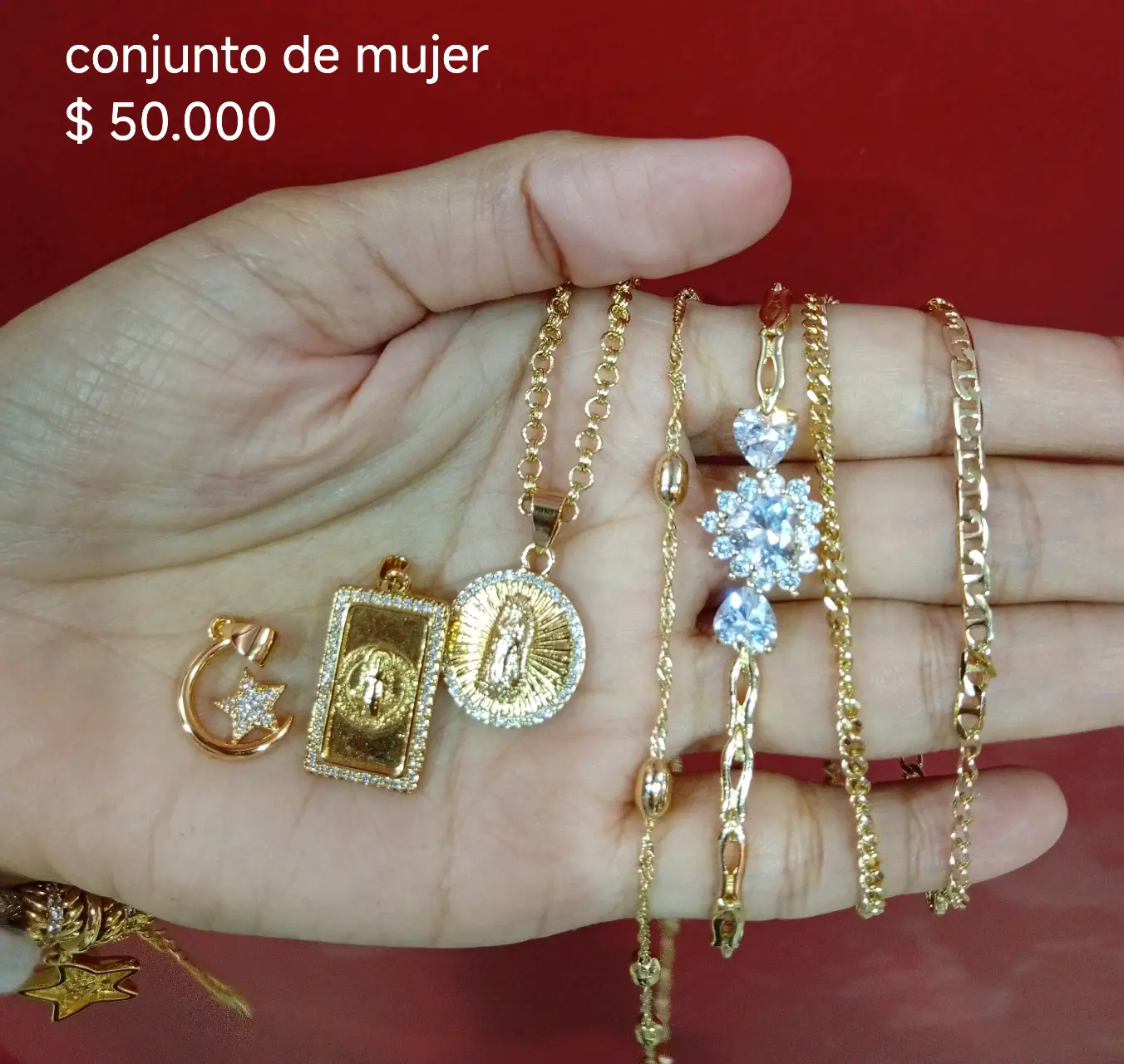Conjunto de joyería dorada - miniatura 2