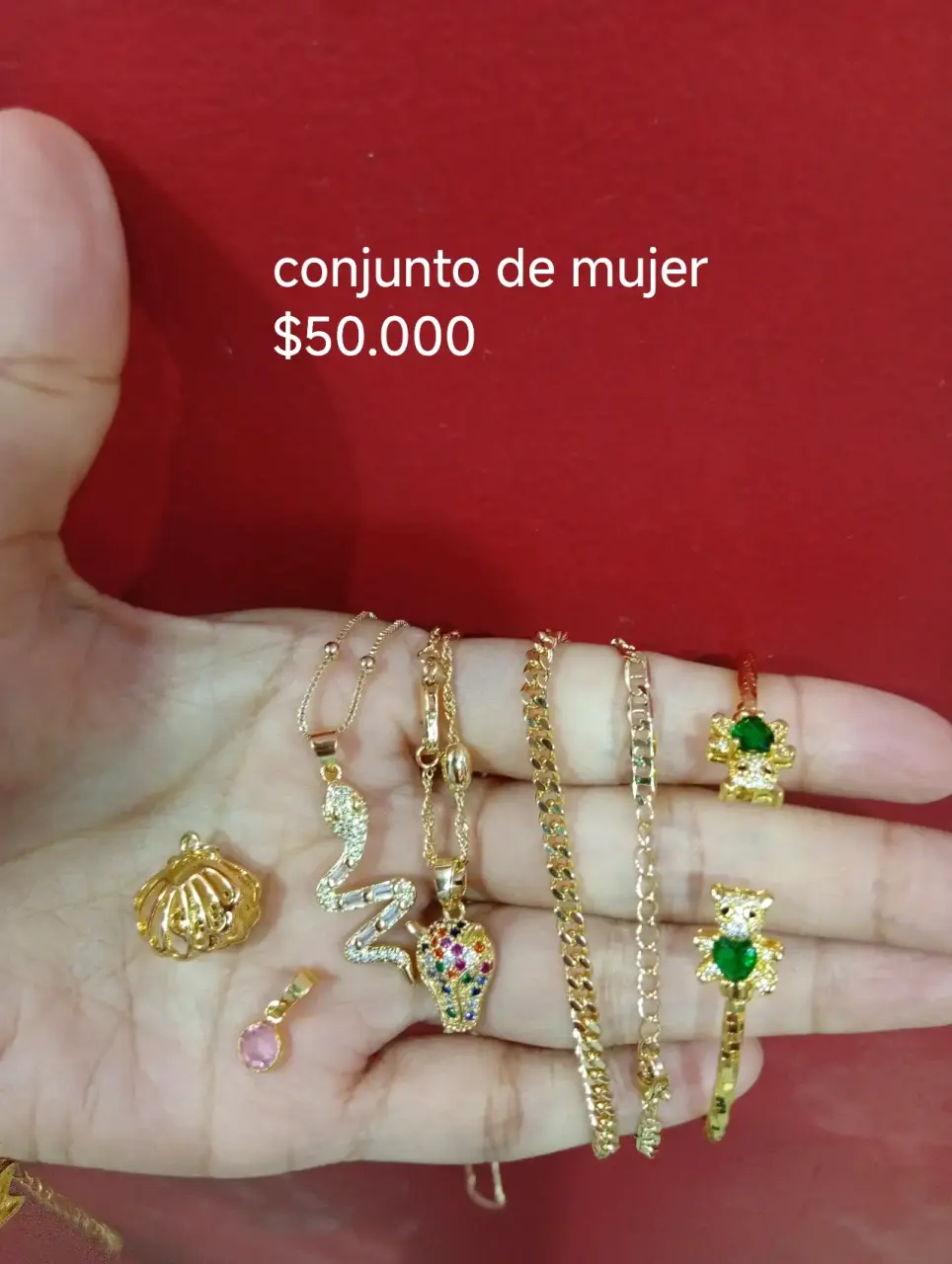 Conjunto de joyería dorada - miniatura 3