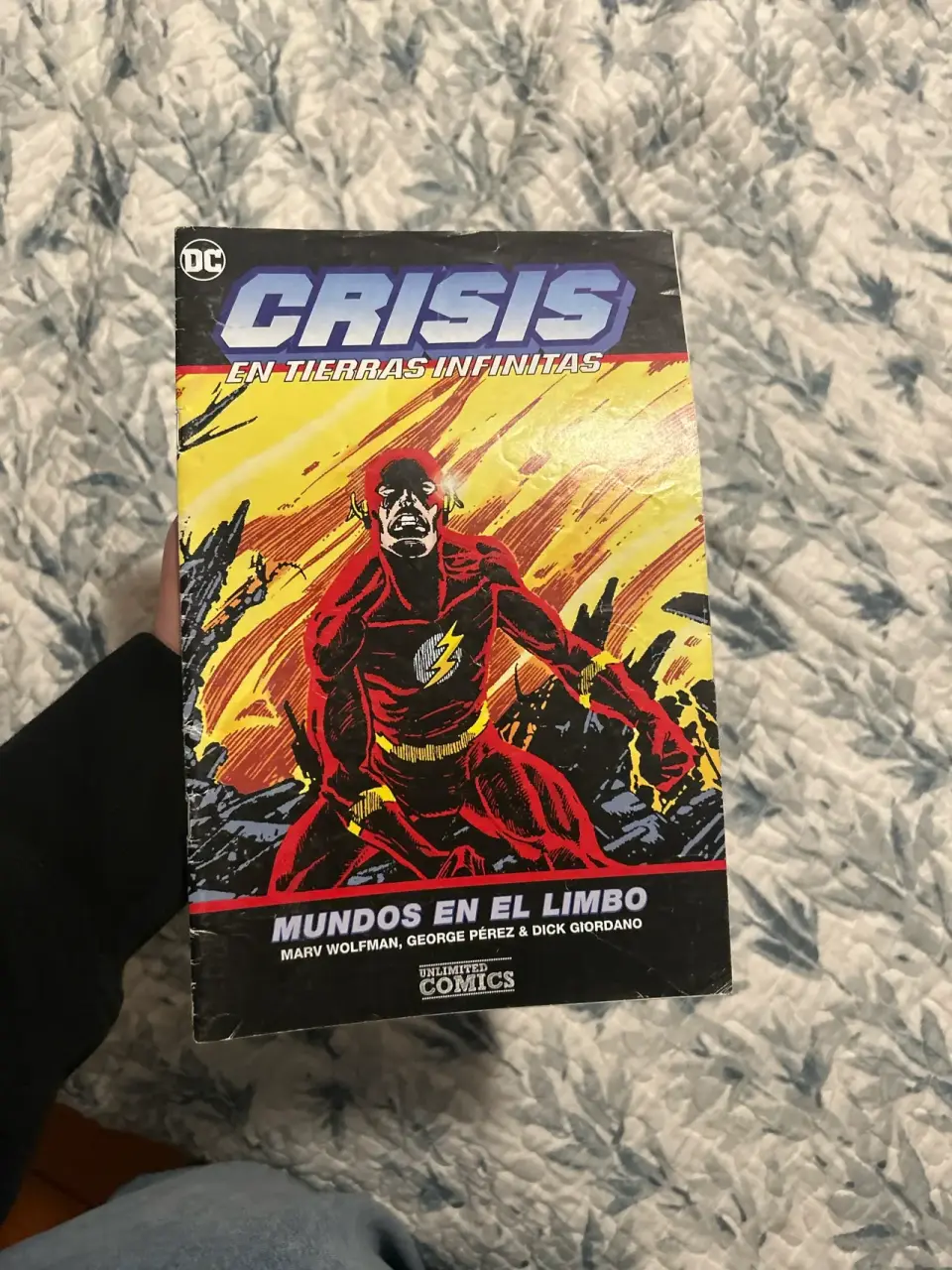 Comics Crisis en Tierras Infinitas - miniatura 2