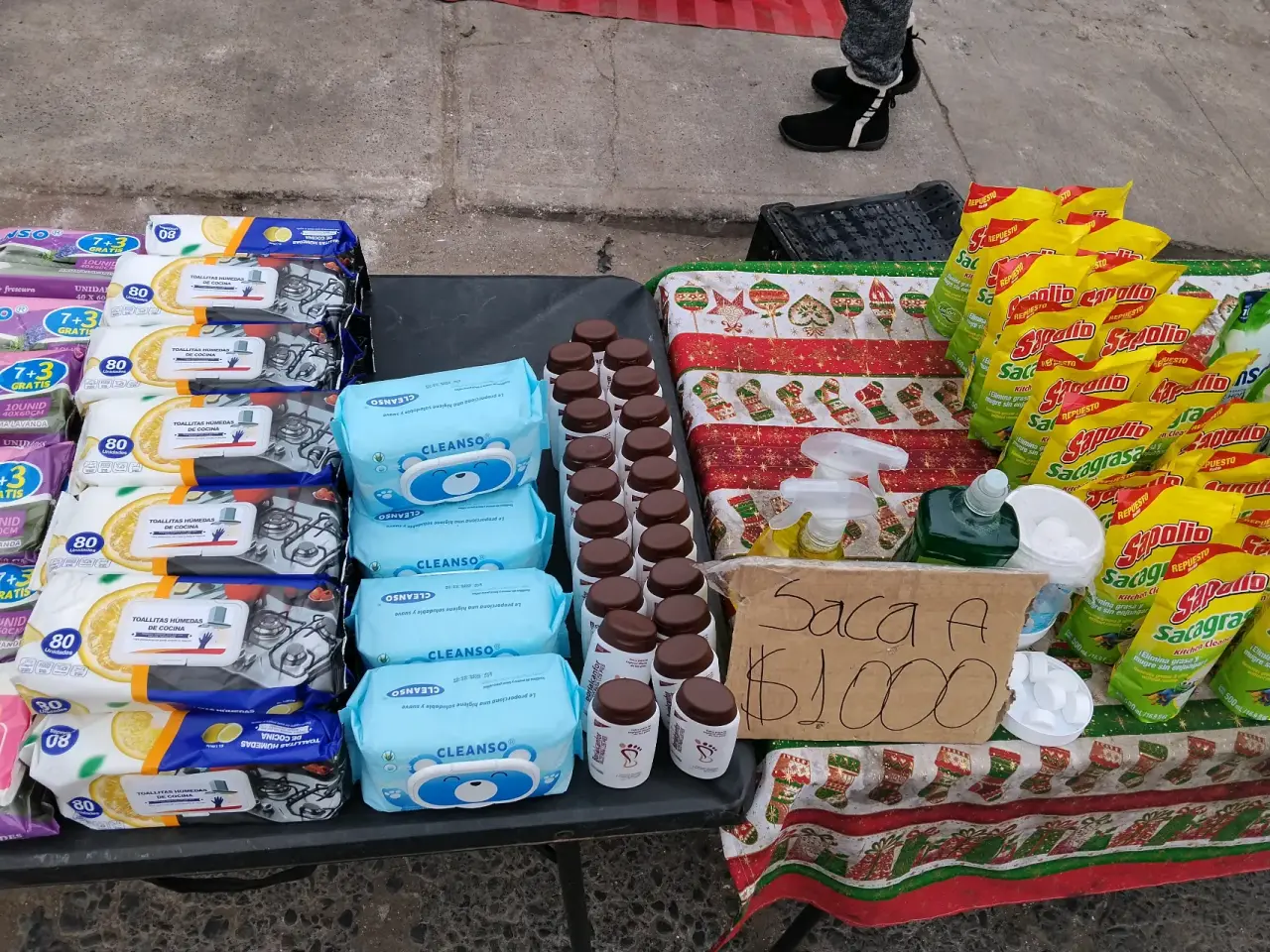 Lote de productos de limpieza variados - miniatura 2