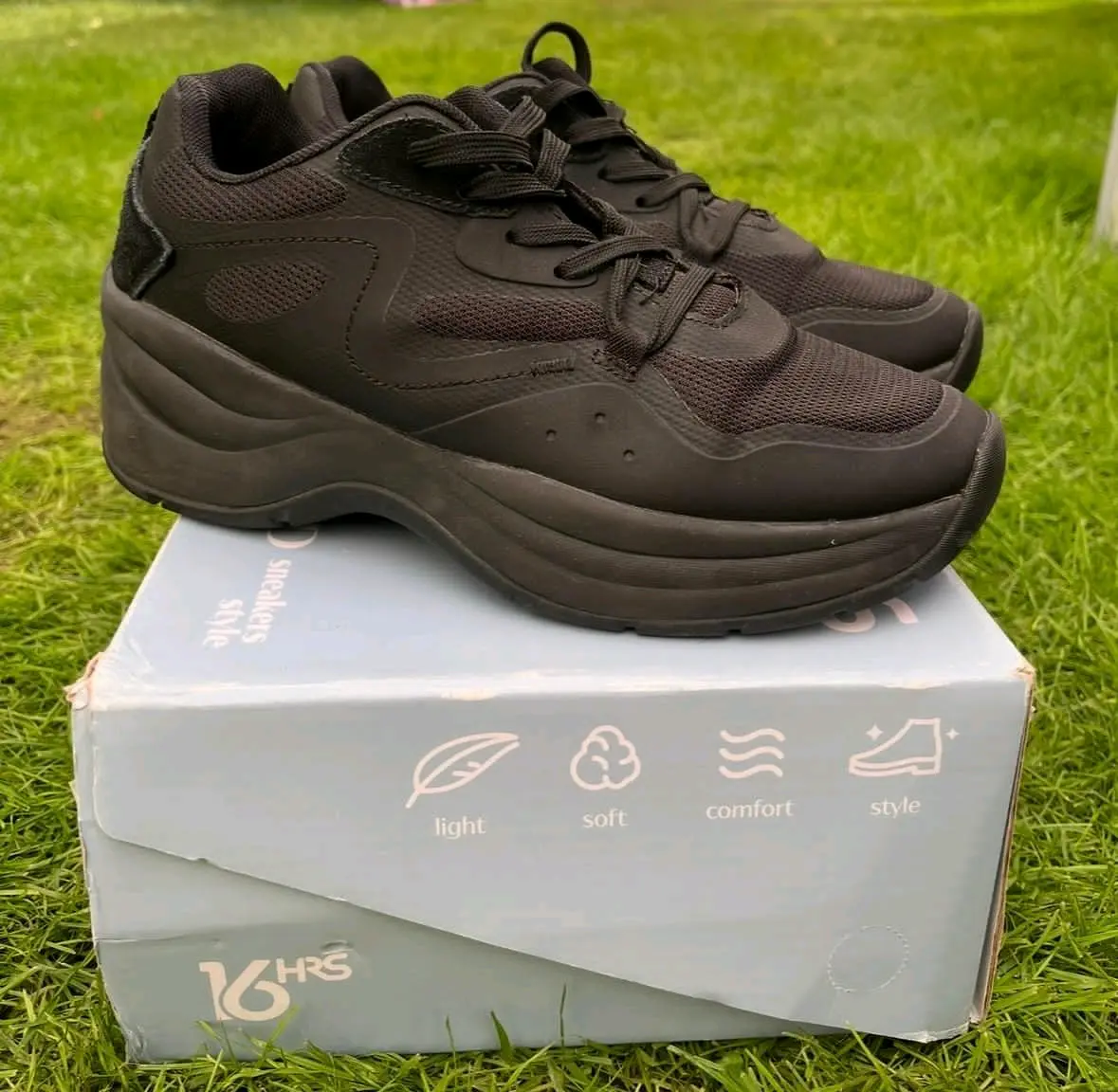 Zapatillas deportivas negras 16HRS - miniatura 2