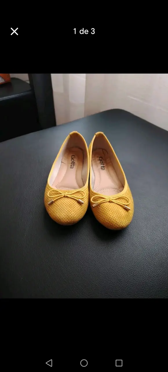 Bailarinas amarillas con lazo
