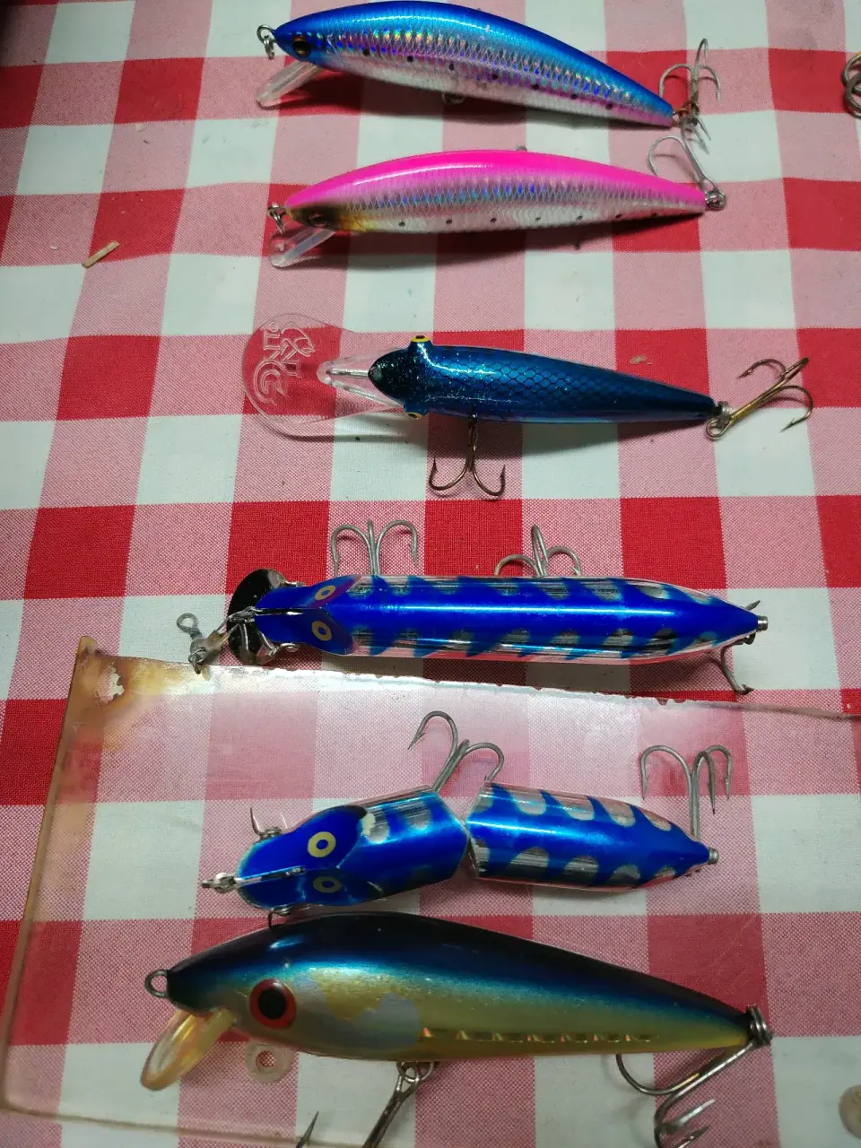 Set de señuelos de pesca variados - miniatura 4