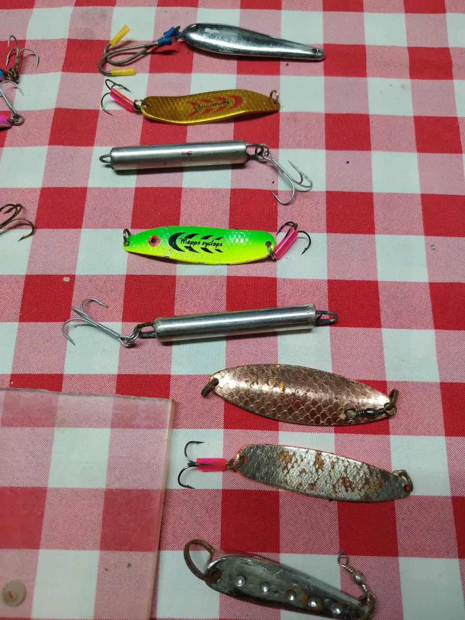 Set de señuelos de pesca variados - miniatura 5