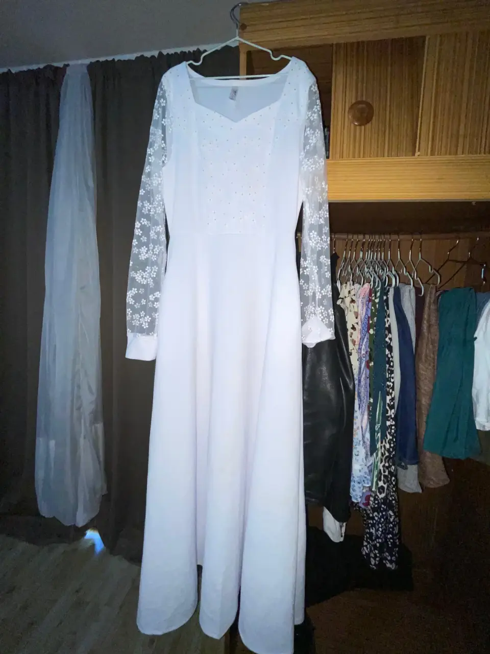 Blusa blanca flores bordadas - miniatura 2