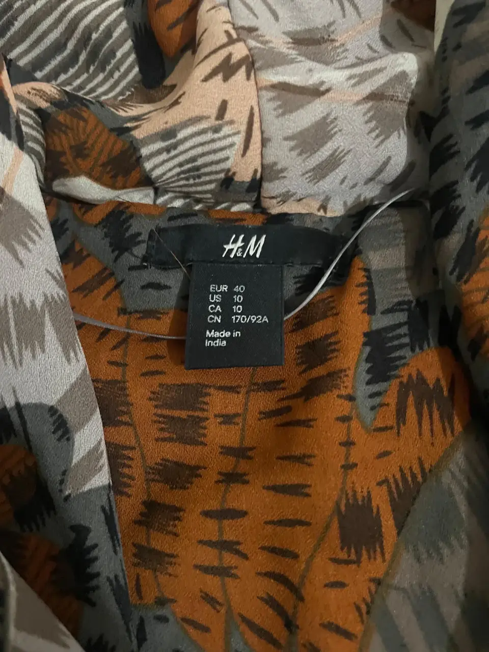 Vestido estampado con drapeado - miniatura 2