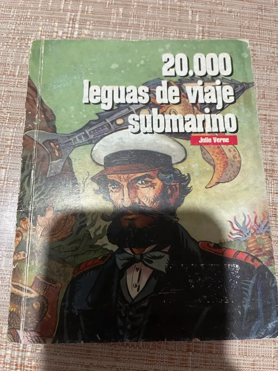 Libro 20000 leguas de viaje submarino