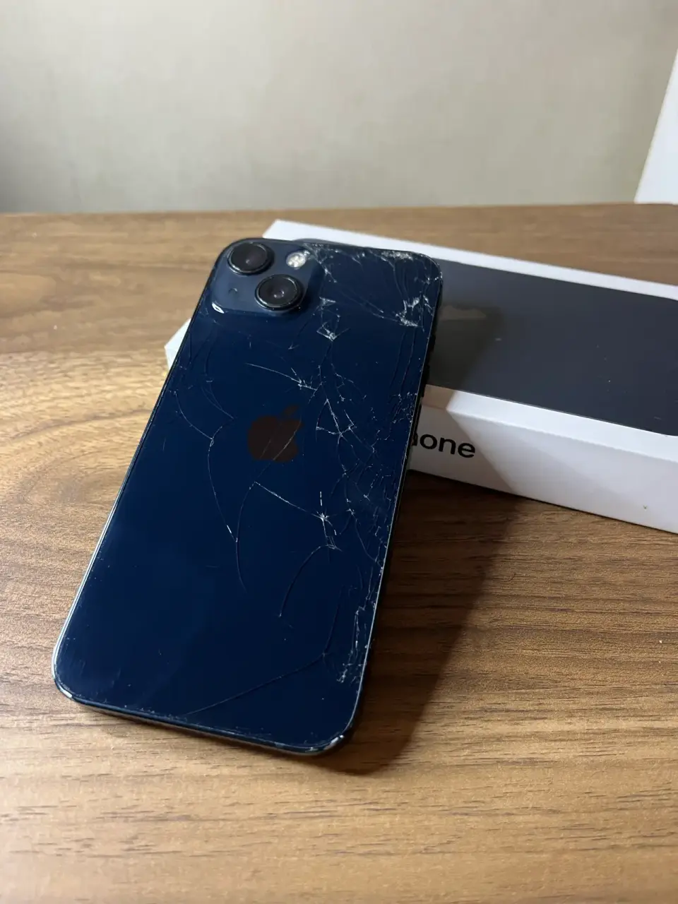 iPhone 13 negro - miniatura 2