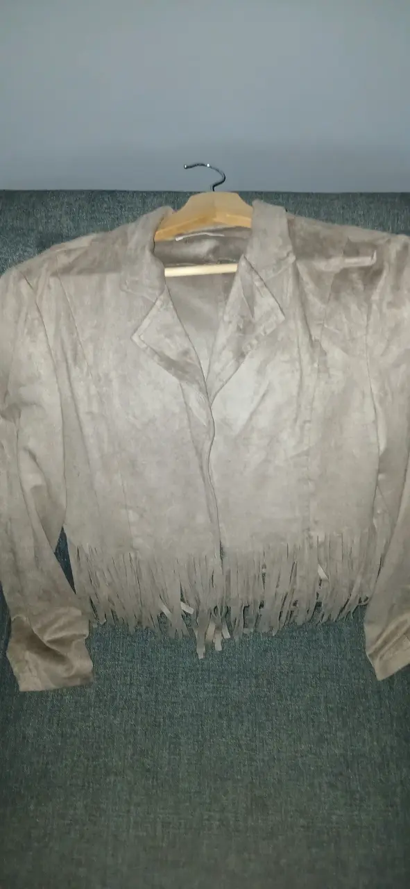 Chaqueta negra de cuero - miniatura 6