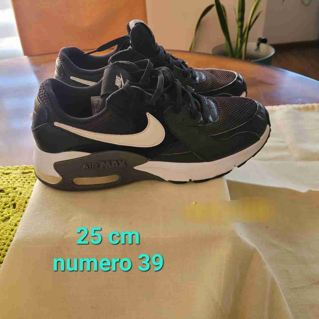 Zapatillas Nike Air Max negras - miniatura 1