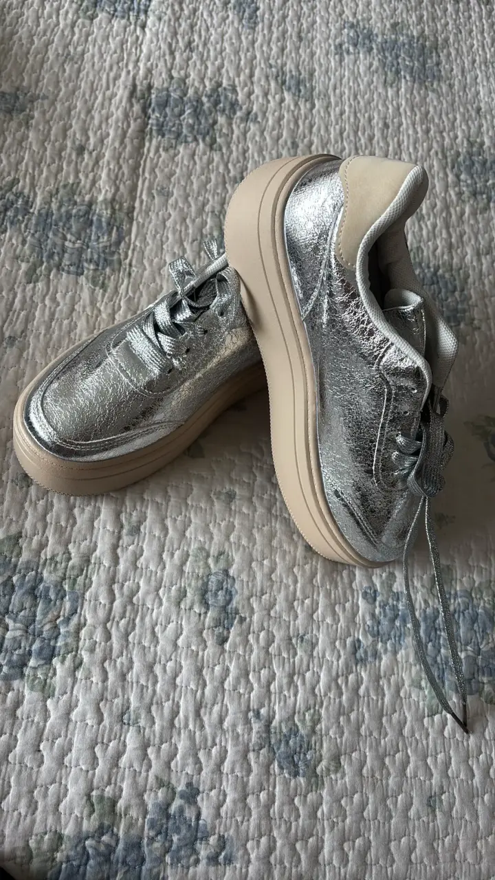 Zapatillas plateadas con plataforma - miniatura 2