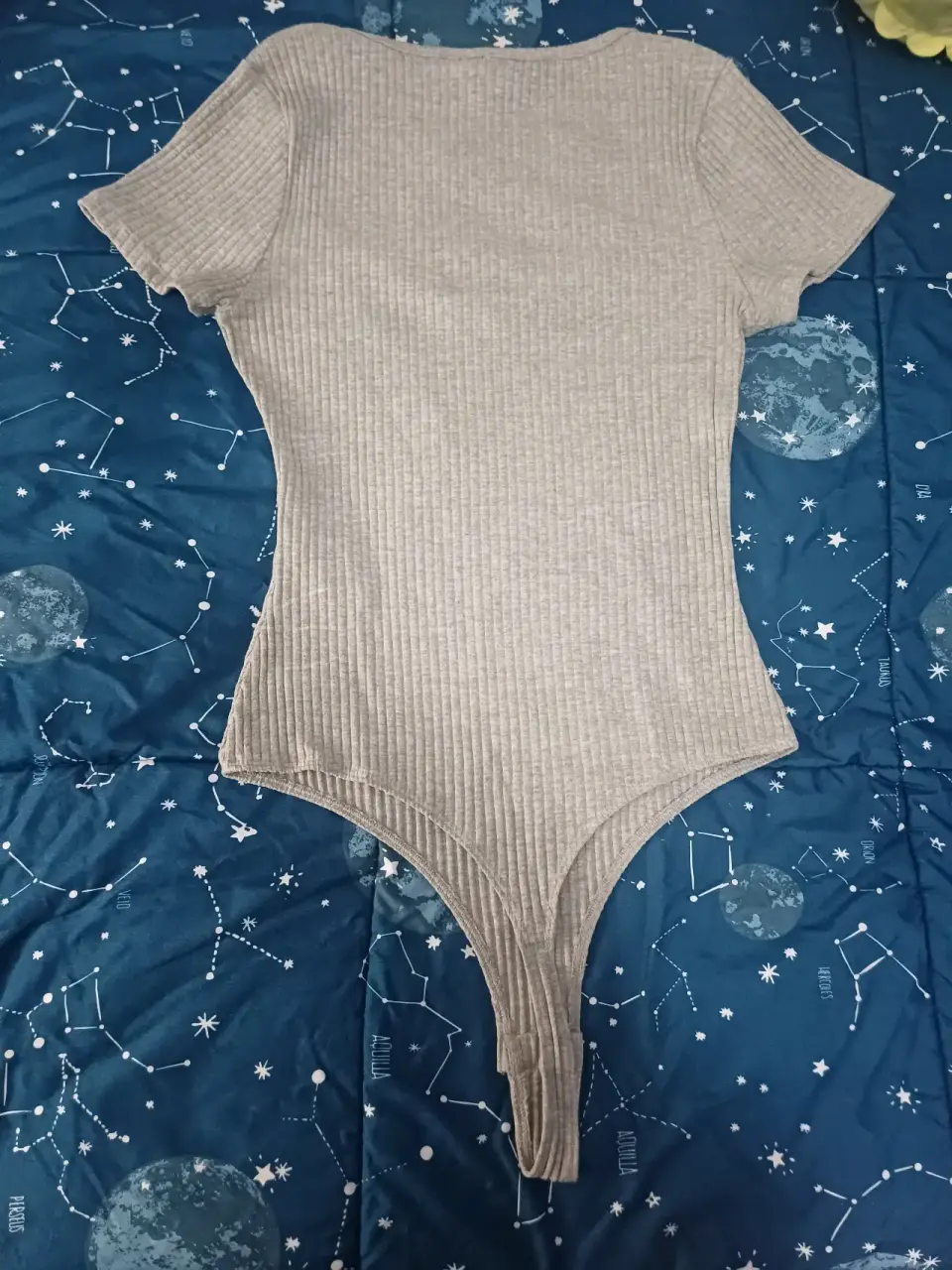 Body gris - miniatura 2