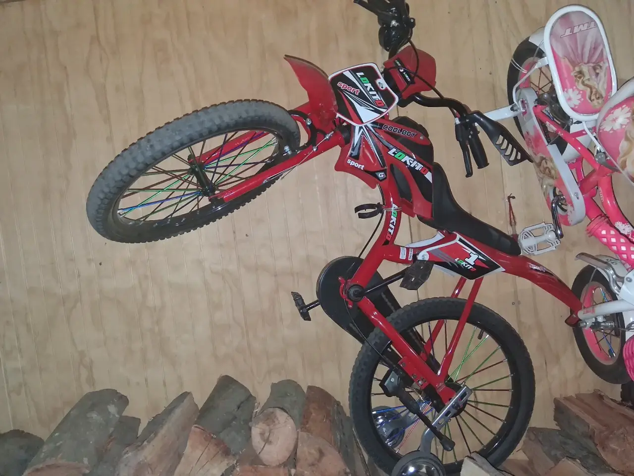 Bicicleta moto  infantil roja deportiva - miniatura 1