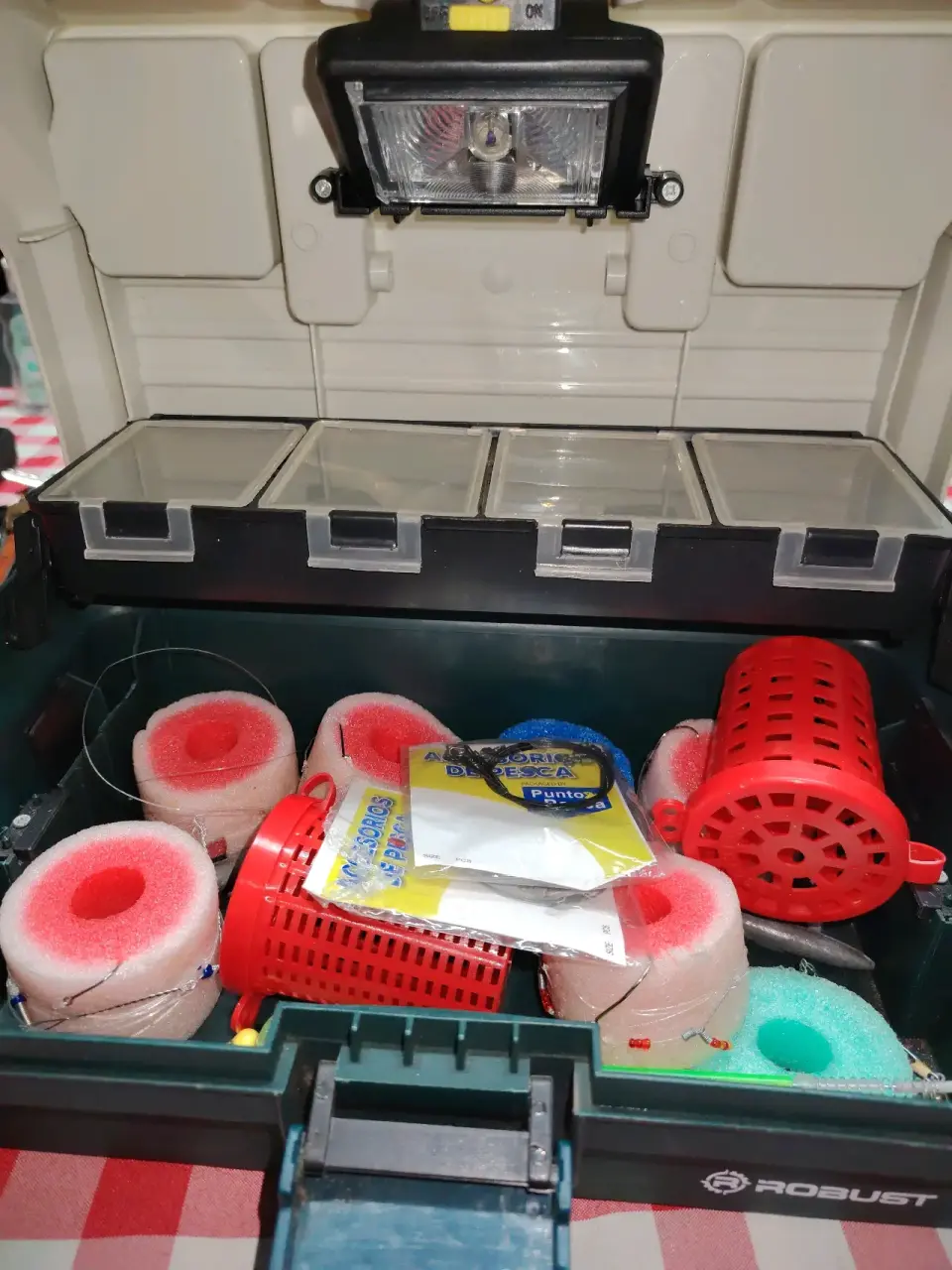 Caja de pesca robusta con accesorios - miniatura 3