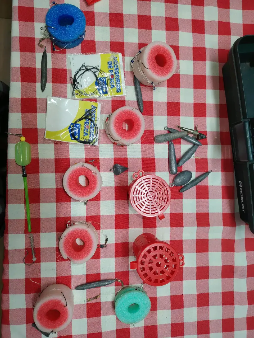 Caja de pesca robusta con accesorios - miniatura 4