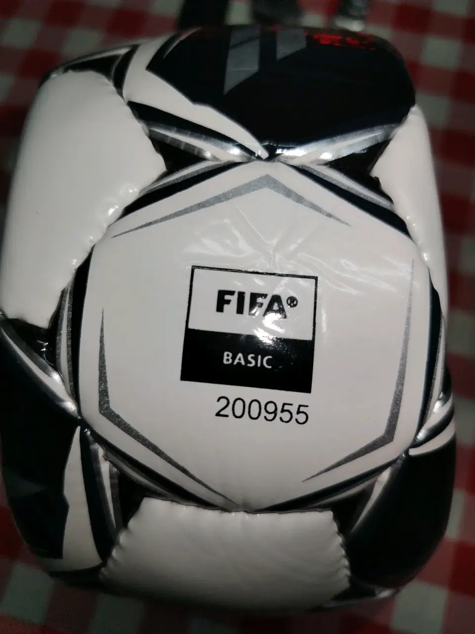 Balón de fútbol nuevo - miniatura 3