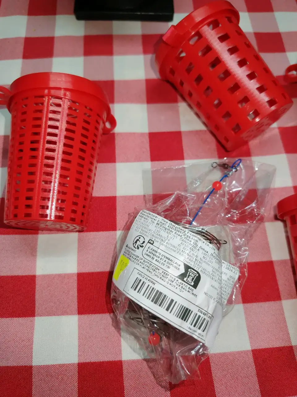 Cebaderos rojos para peces - miniatura 3
