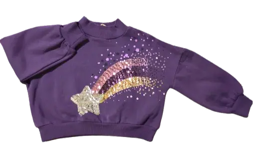 Polerón morado con estrella