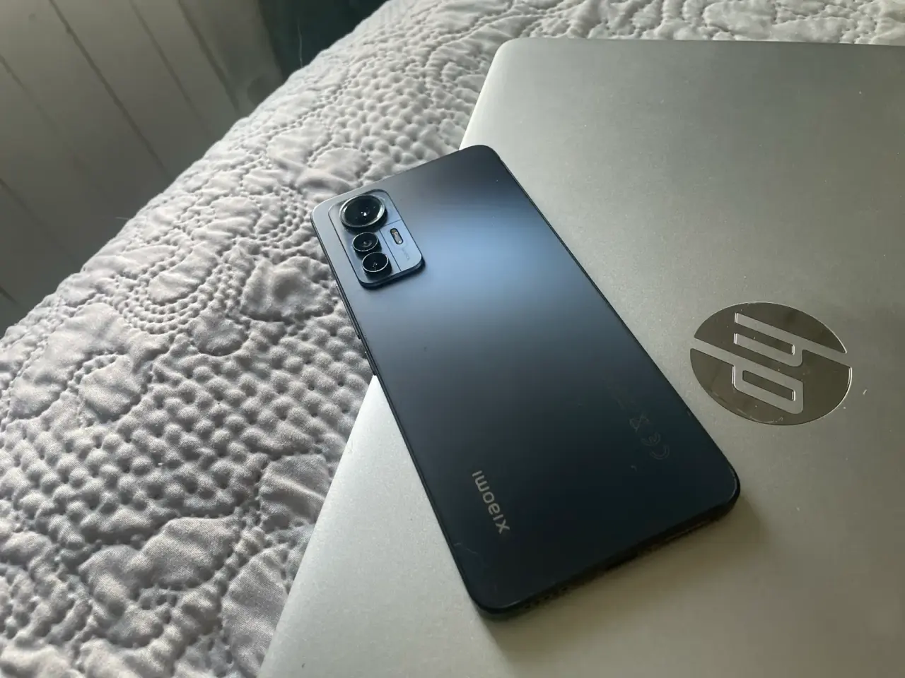 Teléfono Xiaomi Mi 12 lite en buen estado - miniatura 1