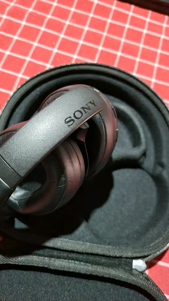 Audífonos inalámbricos Sony WH-XB900N+ estuche - miniatura 5