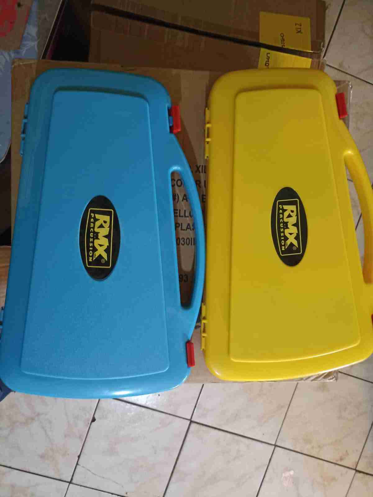 Xilófono infantil multicolor con estuche - miniatura 2