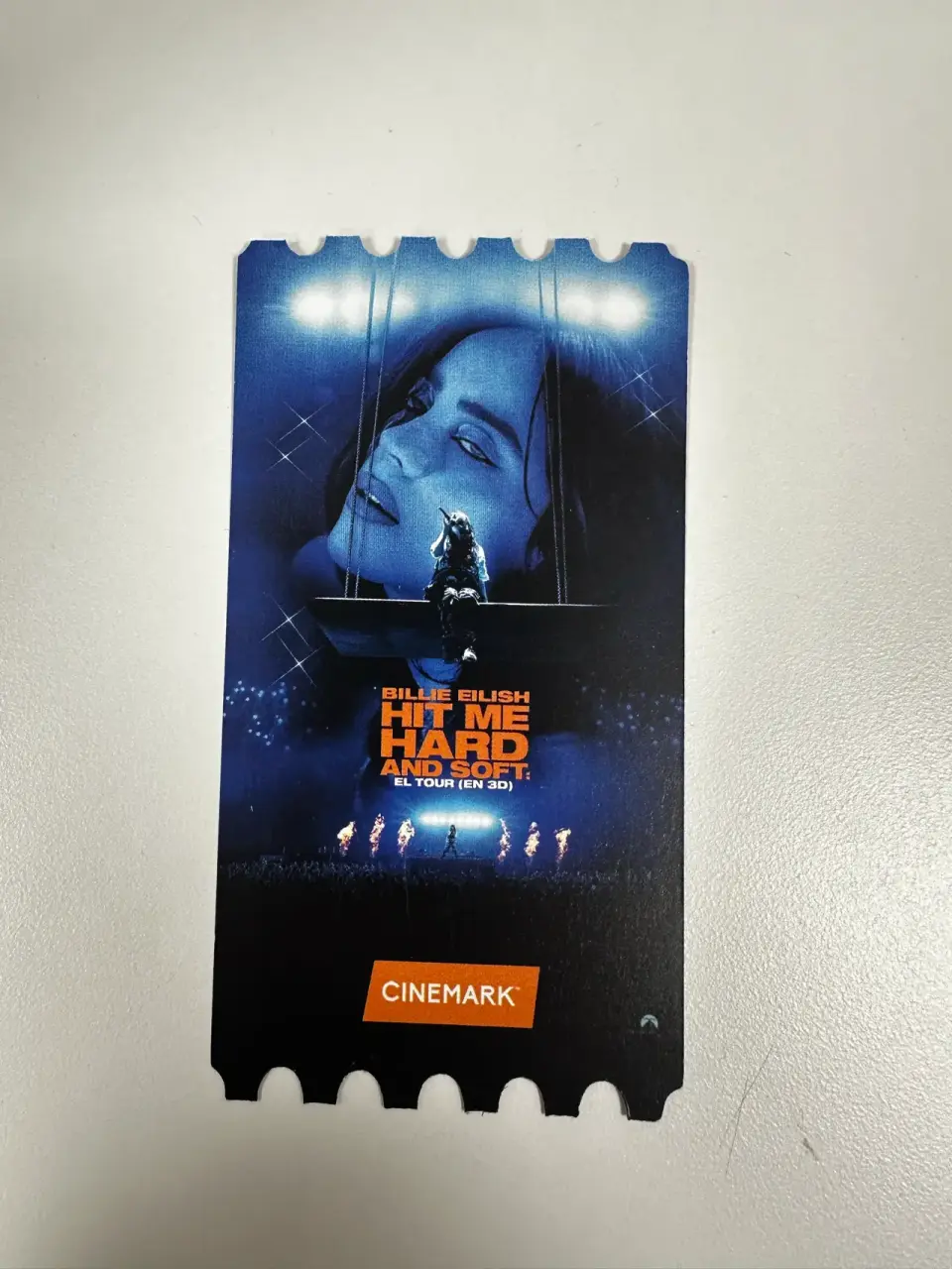 Ticket conmemorativo concierto Billie Elish - miniatura 2