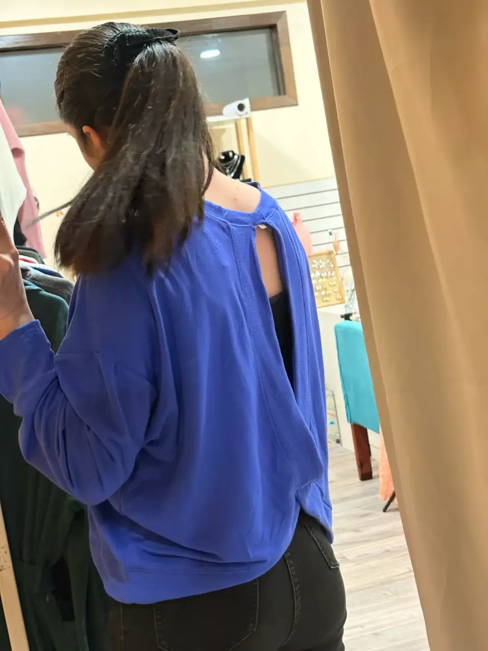 Polera azul de manga larga - miniatura 3