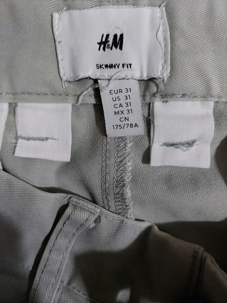 Pantalón chino gris claro - miniatura 4