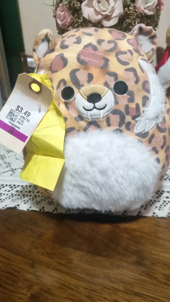 Squishmallow  Peluche de leopardo suave