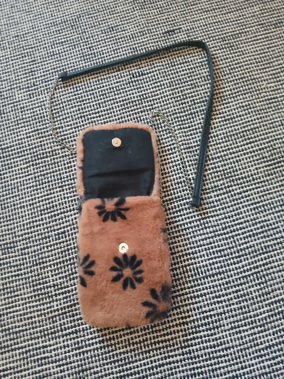 Cartera pequeña de felpa - miniatura 2