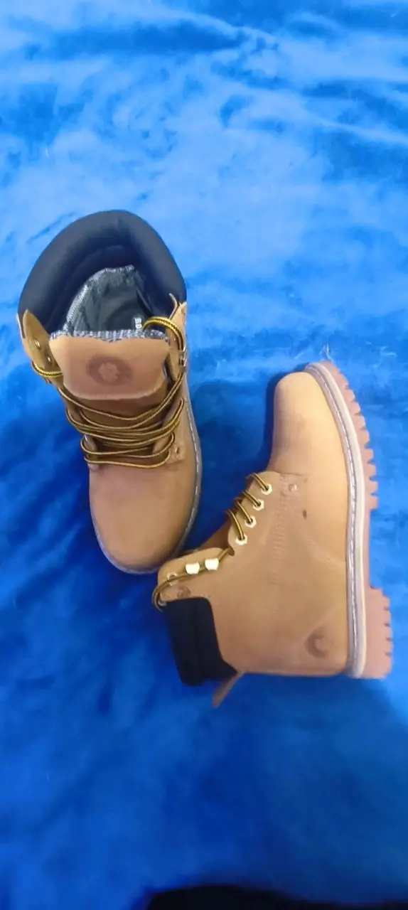 Botas de trabajo beige - miniatura 5