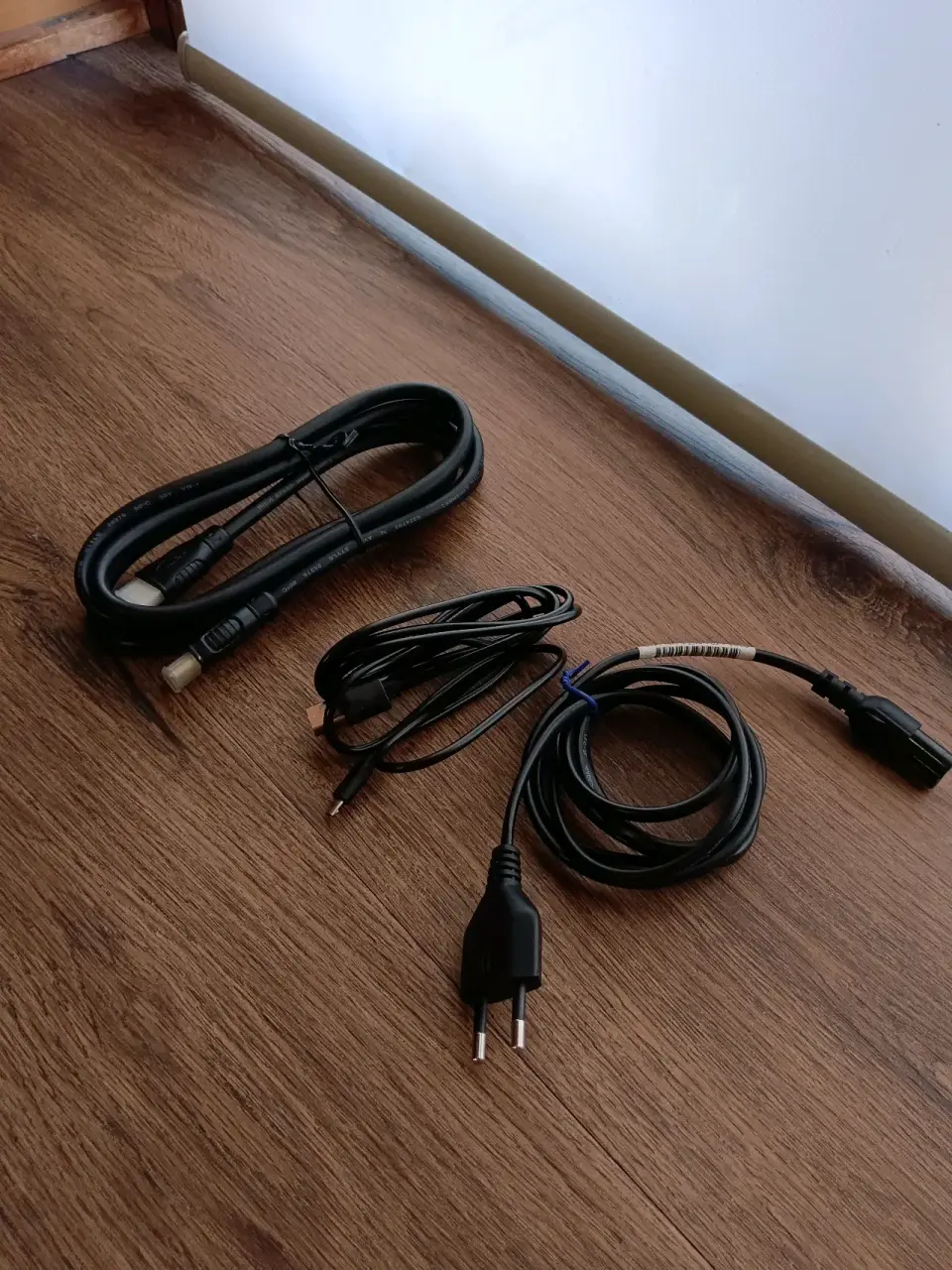 Consola PS4 con control - miniatura 2