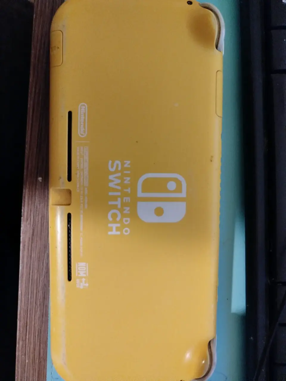 Nintendo Switch lite - miniatura 3