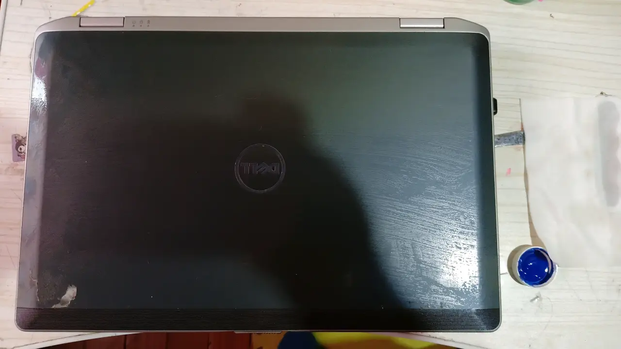 Notebook Dell Latitude usado - miniatura 4