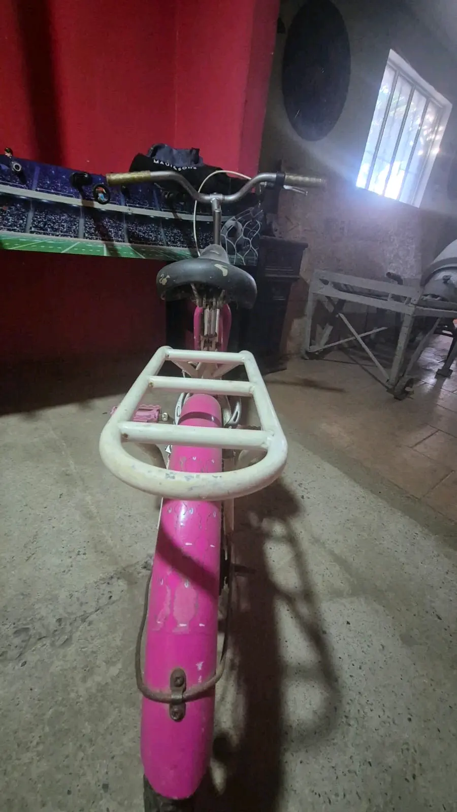 Bicicleta bianchi  infantil rosada usada - miniatura 3