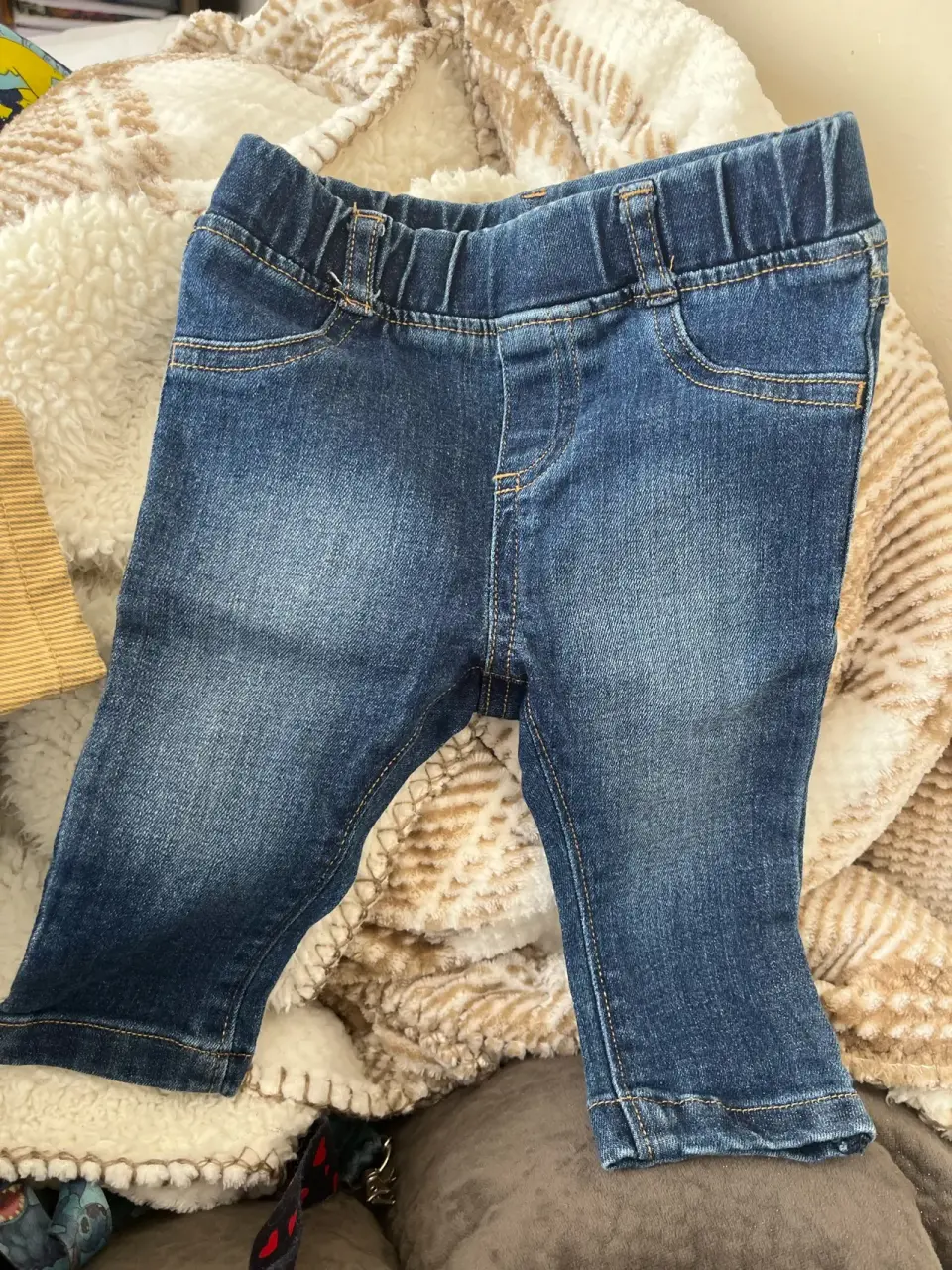 Jeans de bebé azul - miniatura 1