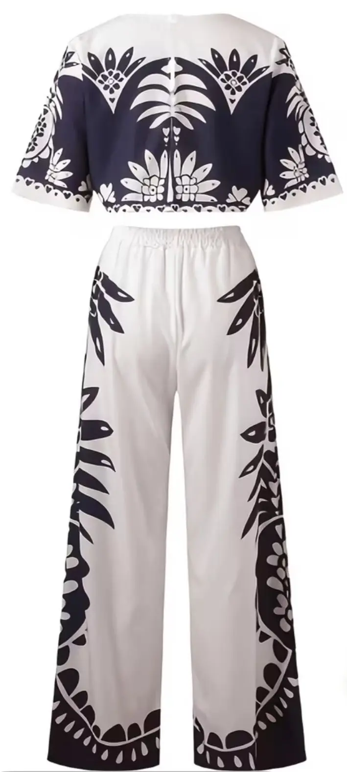 Conjunto estampado blanco y negro - miniatura 2