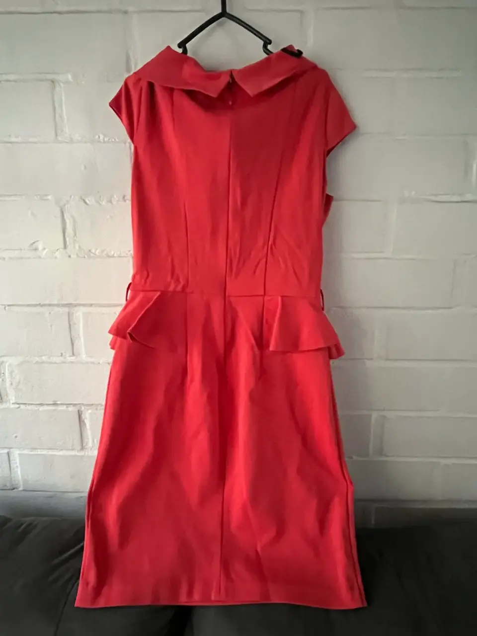 Vestido rojo elegante IO talla 44 - miniatura 2