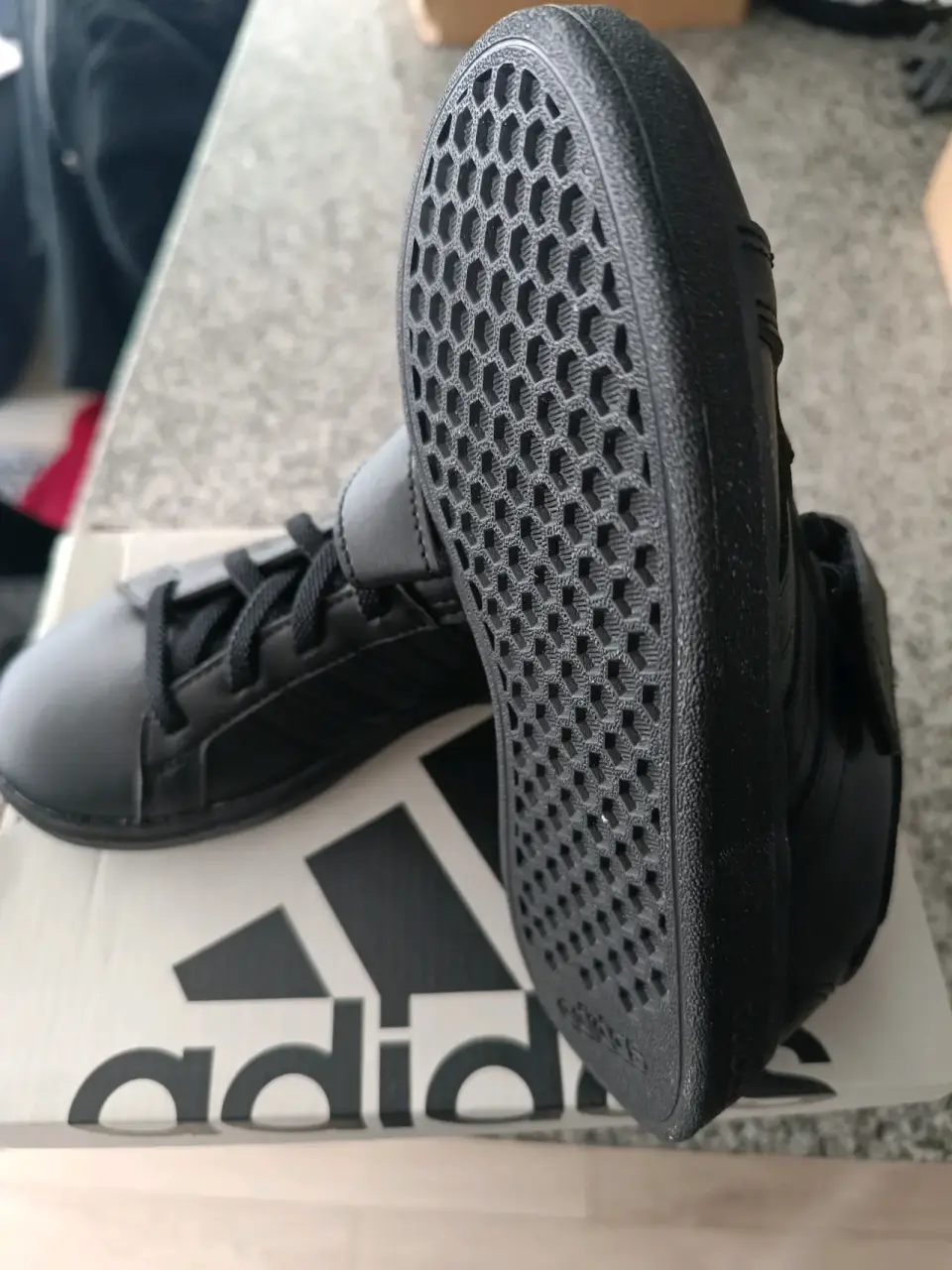 Zapatillas Adidas - miniatura 2